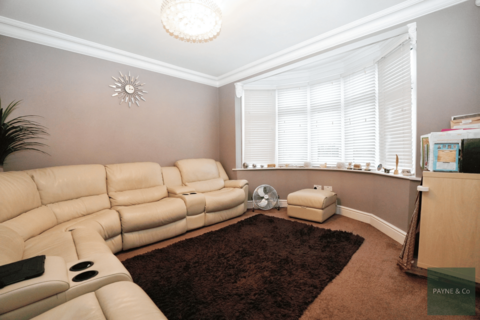 4 bedroom terraced house for sale, Priestley Gardens, CHADWELL HEATH, RM6