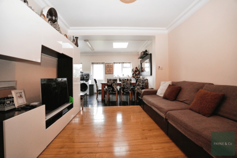 4 bedroom terraced house for sale, Priestley Gardens, CHADWELL HEATH, RM6