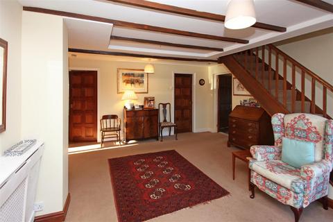 4 bedroom cottage for sale, Blymhill Common, Shifnal