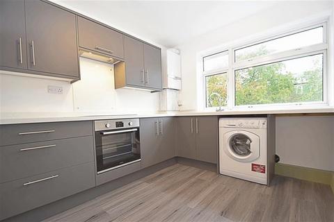 2 bedroom flat for sale, Winchester