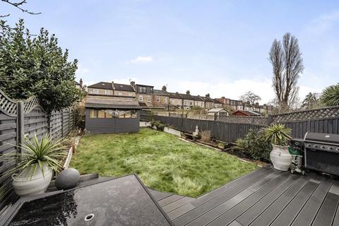 4 bedroom terraced house for sale, Fordel Road, Catford