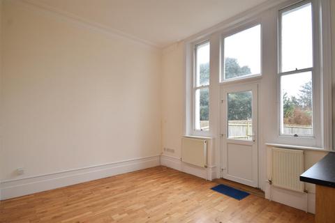 2 bedroom apartment to rent, Upper Maze Hill, St. Leonards-On-Sea TN38