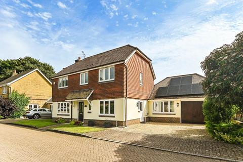 4 bedroom detached house for sale, Appleton View, East Tisted, Alton, GU34