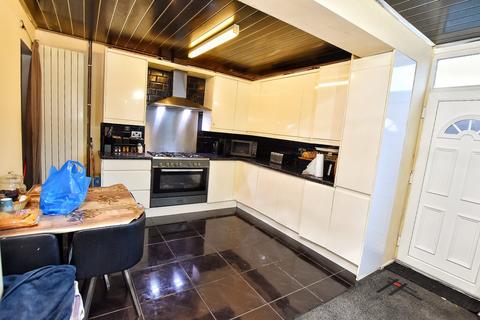 5 bedroom terraced house for sale, Mere Street, Rochdale, Greater Manchester, OL11