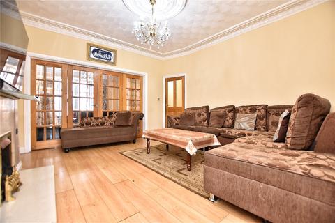 5 bedroom terraced house for sale, Mere Street, Rochdale, Greater Manchester, OL11
