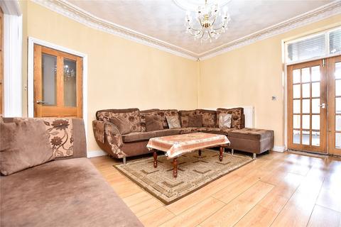 5 bedroom terraced house for sale, Mere Street, Rochdale, Greater Manchester, OL11