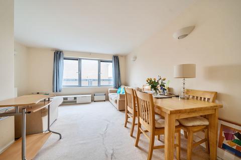 1 bedroom apartment for sale, Merbury Close, London