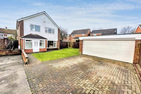 4 bedroom detached house for sale, Heather Close, Cleadon Village, Sunderland, Tyne and Wear, SR6 7PW