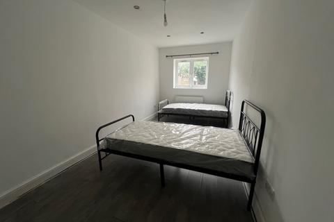 9 bedroom terraced house to rent, Caulfield Road, London, E6 2DQ