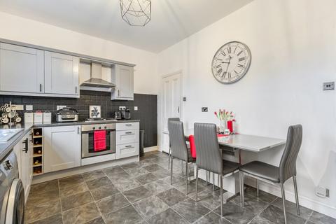 3 bedroom house for sale, George Street, Ossett