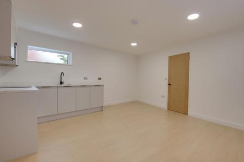 1 bedroom apartment to rent, Trinity Steet  Fareham  UNFURNISHED