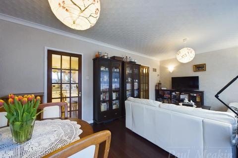 40 Elmside, New Addington, Croydon, CR0 9DU