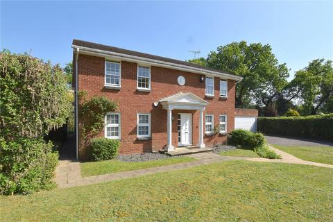 5 Burleigh Park, Cobham, KT11 2DU