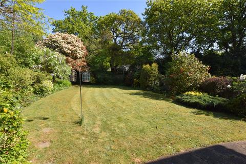 5 Burleigh Park, Cobham, KT11 2DU