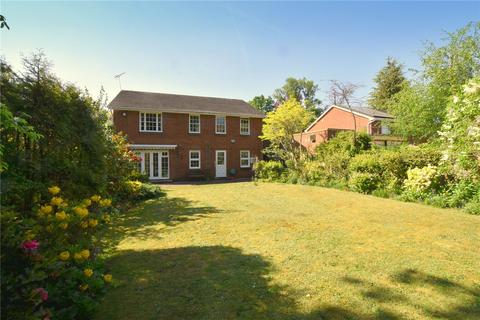 5 Burleigh Park, Cobham, KT11 2DU