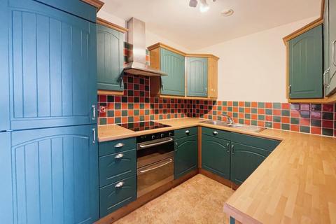 2 bedroom flat for sale, Loxley Court, St James`Street, Nottingham, NG8