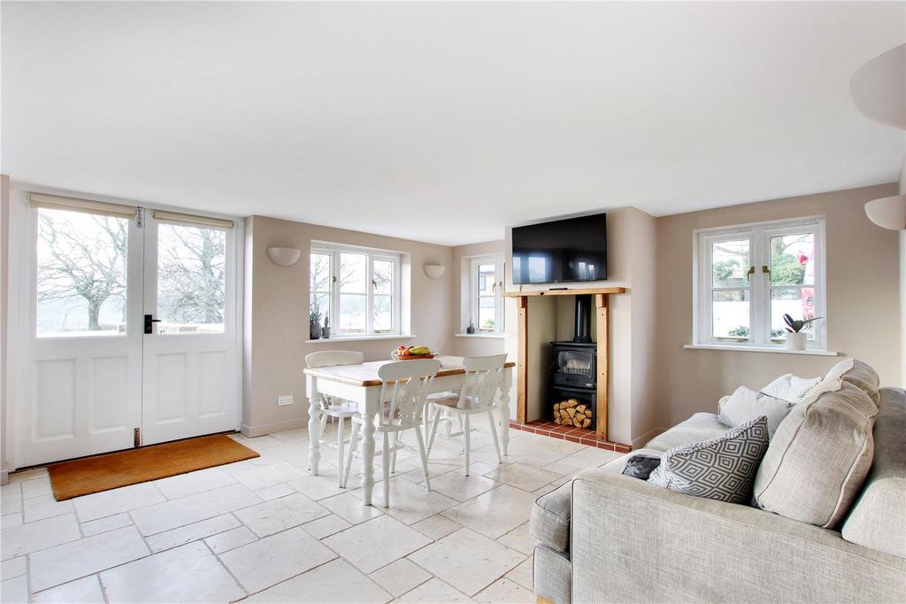 Kitchen/Family Room