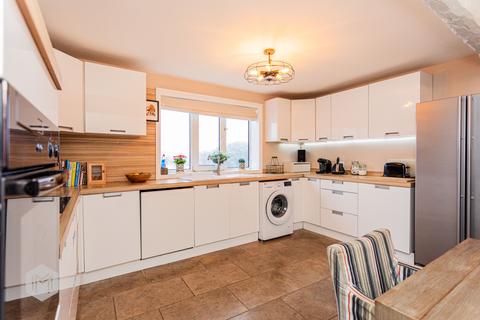 47 Bradshaw Road, Tottington, Bury, BL8 3PW