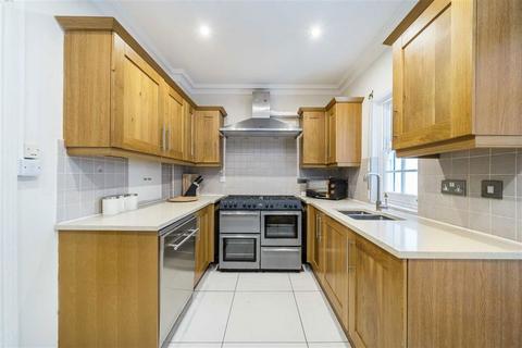 4 bedroom terraced house to rent, Junction Place, London W2