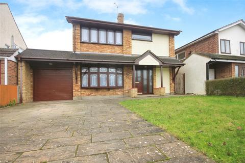 4 bedroom detached house for sale, Grange Avenue, Wickford, Essex, SS12