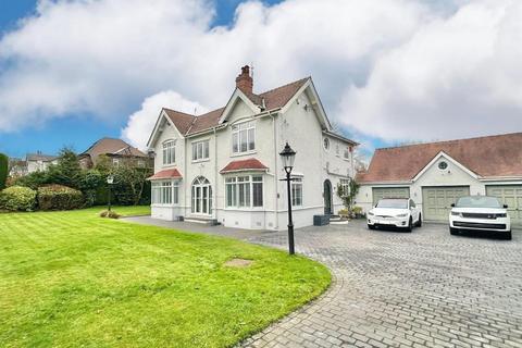 4 bedroom detached house for sale, Jacksons Edge Road, Disley, Stockport