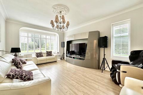 4 bedroom detached house for sale, Jacksons Edge Road, Disley, Stockport