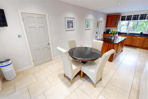 4 bedroom detached house for sale, Jacksons Edge Road, Disley, Stockport