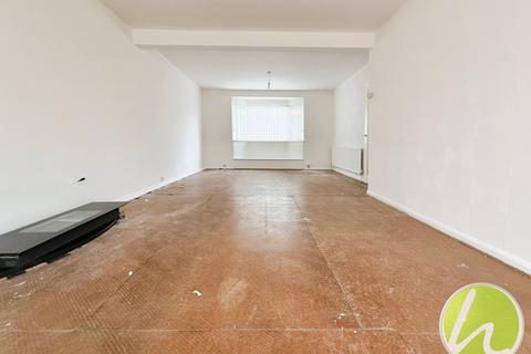 33 Fairview Avenue, Stanford-le-hope, SS17 0DT