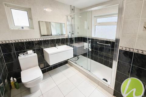 33 Fairview Avenue, Stanford-le-hope, SS17 0DT