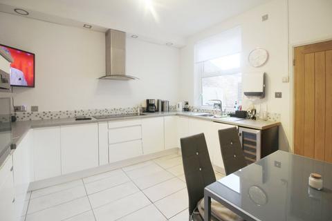 3 bedroom semi-detached house for sale, Gawthorne Street, Nottingham, NG7