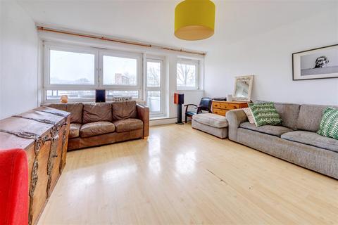 3 bedroom flat for sale, Lismore Circus, Gospel Oak