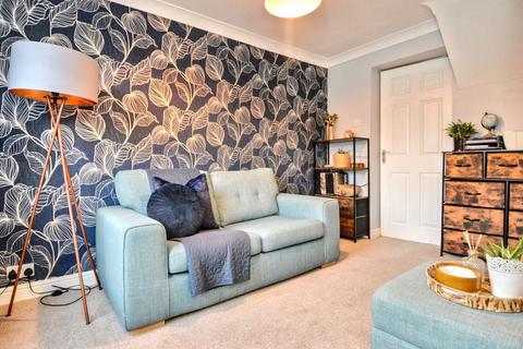 20 Bush Close, Albrighton, Wolverhampton, WV7 3PB