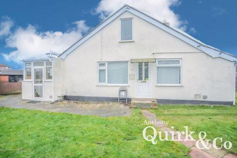 3 bedroom detached bungalow for sale, Urmond Road, Canvey Island, SS8