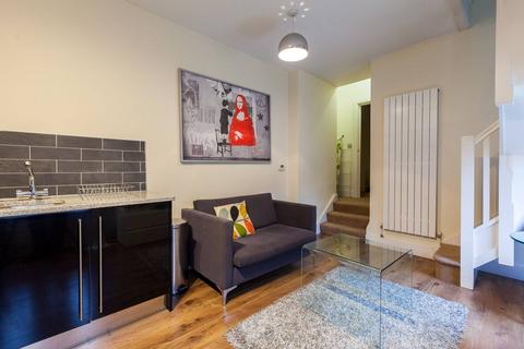 1 bedroom flat to rent, Puma Court, Spitalfields, London, E1