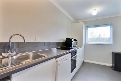 9 Lance Croft, New Ash Green, Longfield, DA3 8PP
