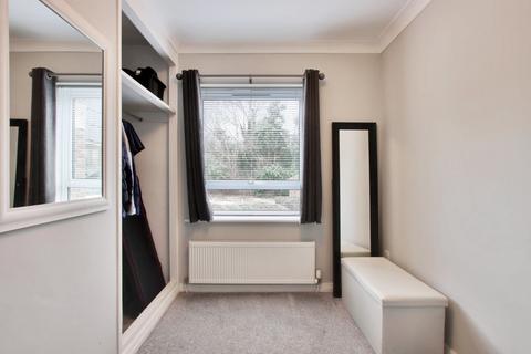 9 Lance Croft, New Ash Green, Longfield, DA3 8PP