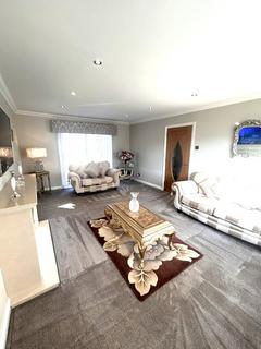 3 bedroom detached house for sale, Kirk Court, Stonehouse ML9