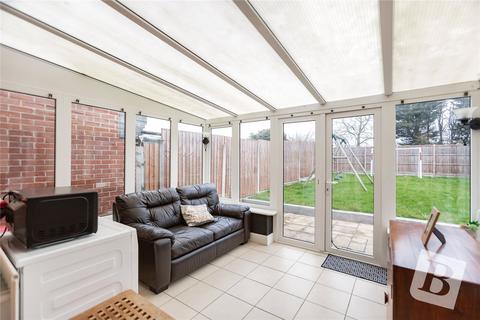 38 Bartholomew Drive, Harold Wood, Romford, RM3 0WB
