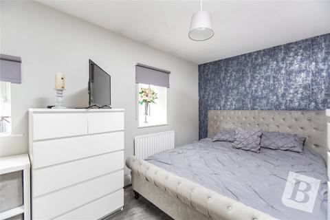 38 Bartholomew Drive, Harold Wood, Romford, RM3 0WB