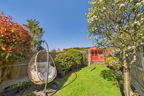 52 Long Lane, Bexleyheath, DA7 5AR