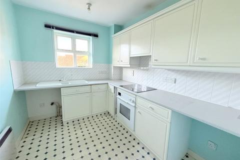 2 bedroom flat for sale, King Charles Place, Emerald Quay, Shoreham-By-Sea, BN43