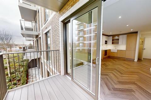 1 bedroom apartment to rent, Bower House, Silk Stream, London