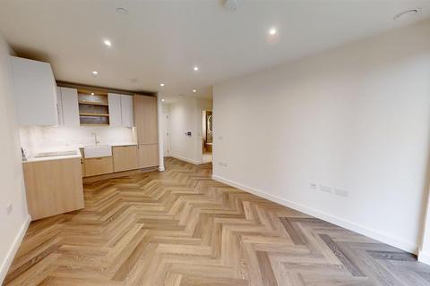 1 bedroom apartment to rent, Bower House, Silk Stream, London