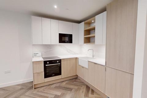 1 bedroom apartment to rent, Bower House, Silk Stream, London