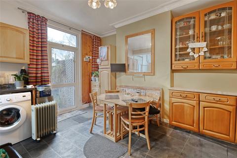 undefined, Dryden Avenue, Southend-on-Sea, Essex, SS2