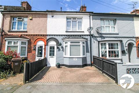 3 bedroom terraced house to rent, Corporation Road, Gillingham, Kent, ME7