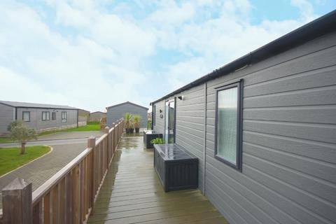 2 bedroom lodge for sale, Boswinger, St. Austell PL26