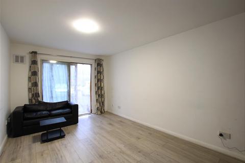 1 bedroom apartment for sale, The Beeches, Hounslow TW3