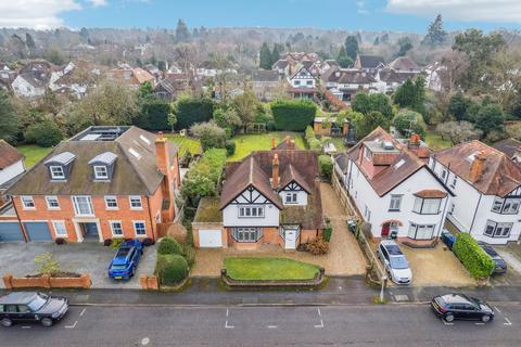 4 bedroom detached house for sale, Reynolds Road, Beaconsfield HP9