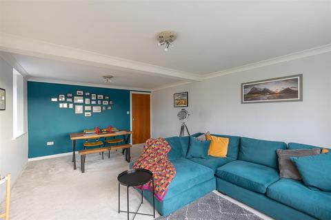 2 bedroom flat for sale, Tankerville Terrace, Jesmond, Newcastle upon Tyne